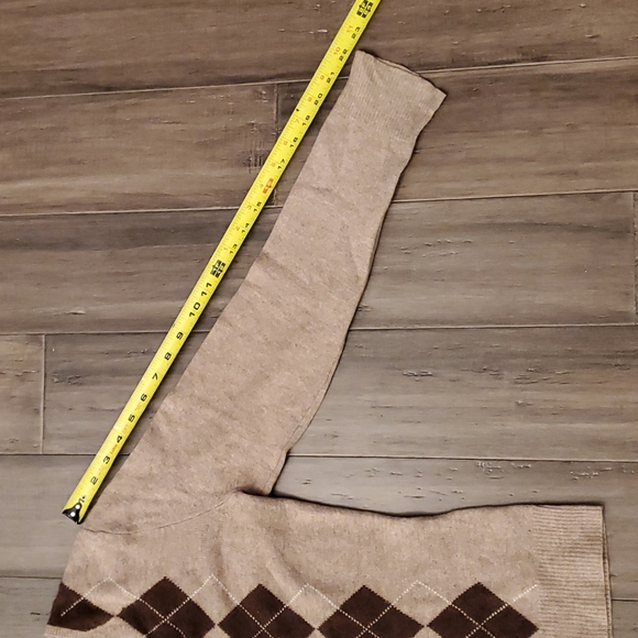 Apt. 9 argyle v-neck cashmere sweater - Picture 5 of 6